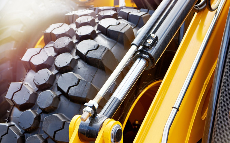 Heavy transport pic Shutterstock