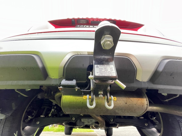 a simple towbar for trailers